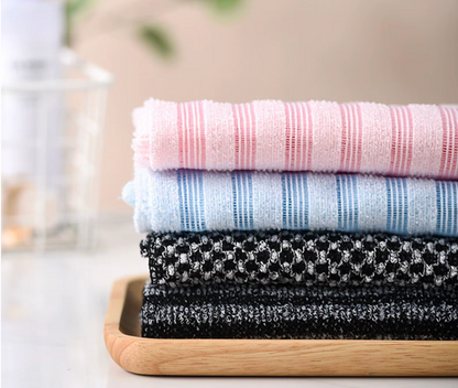 Velori - The Exfoliating Shower Towel